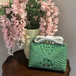 NWT Brahmin Lorelei Apple Blush Melbourne shoulder bag.